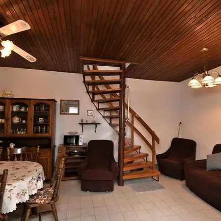 Mirko Apartment